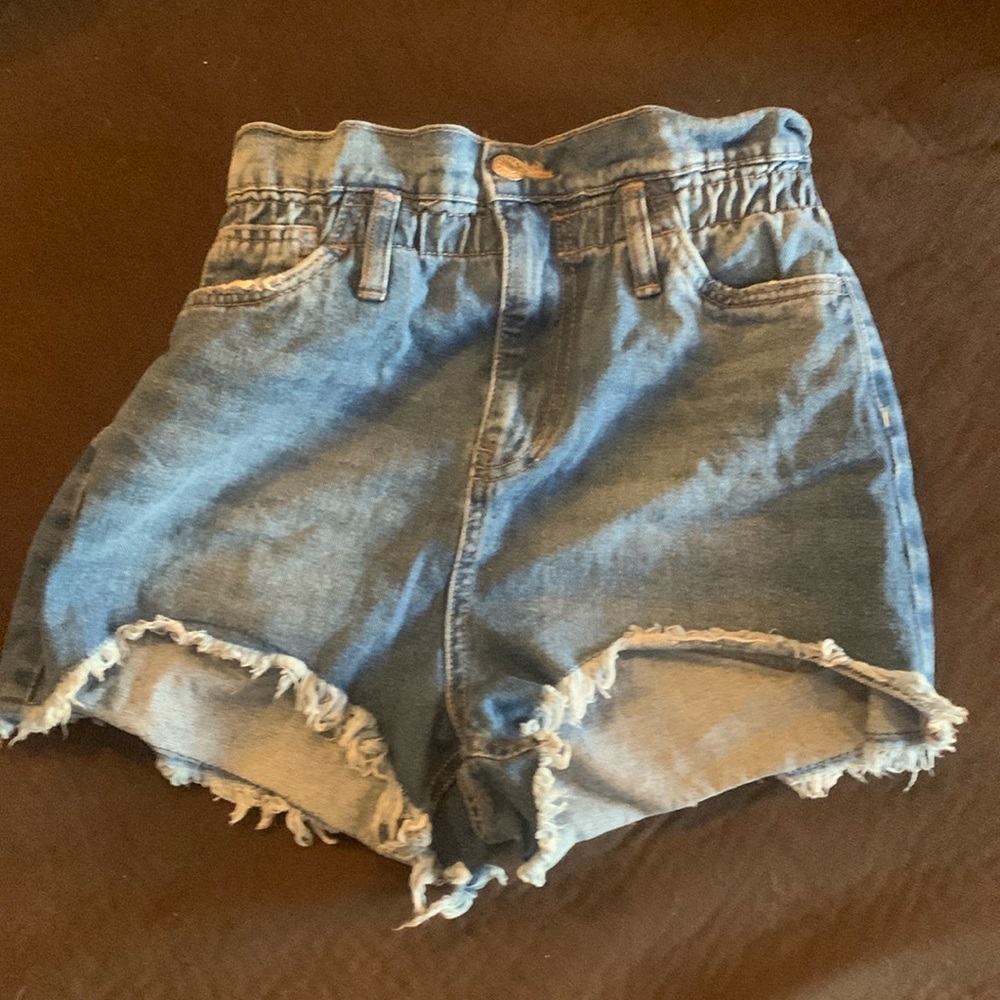 Mom refuge denim shorts size medium